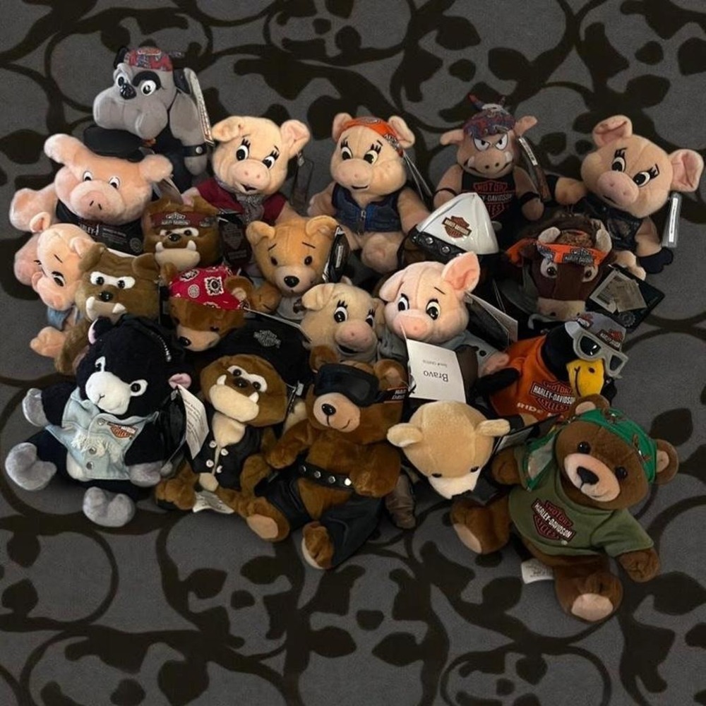 Lot of 21 Vintage Harley Davidson bean bag plushies